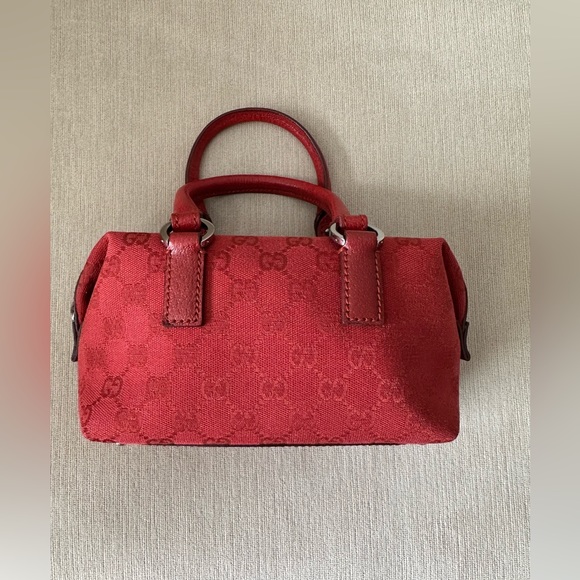EUC Gucci mini handbag - Picture 7 of 15
